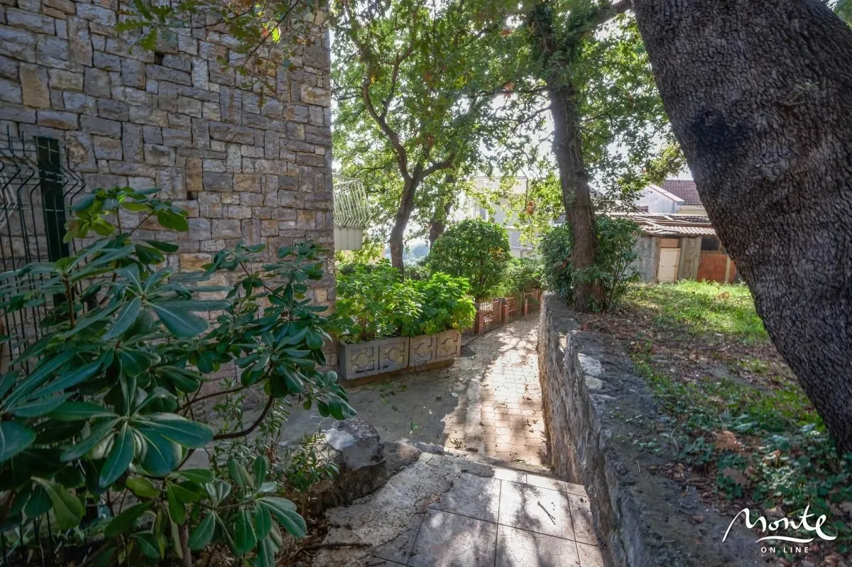 Sale, house, 67m², Petrovac, Budva