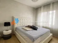 Izdavanje, trosoban stan, 105m², Savski Venac, Beograd - image 6