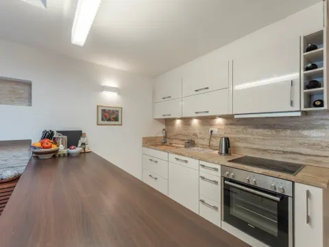 Prodaja, kuća, 232m², Kotor, Crna Gora - image 12
