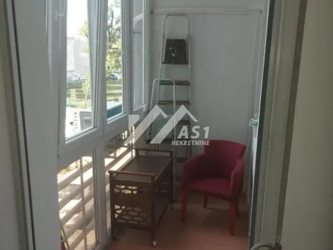 Izdavanje, dvosoban stan, 43m², Centar, Novi Sad - image 8