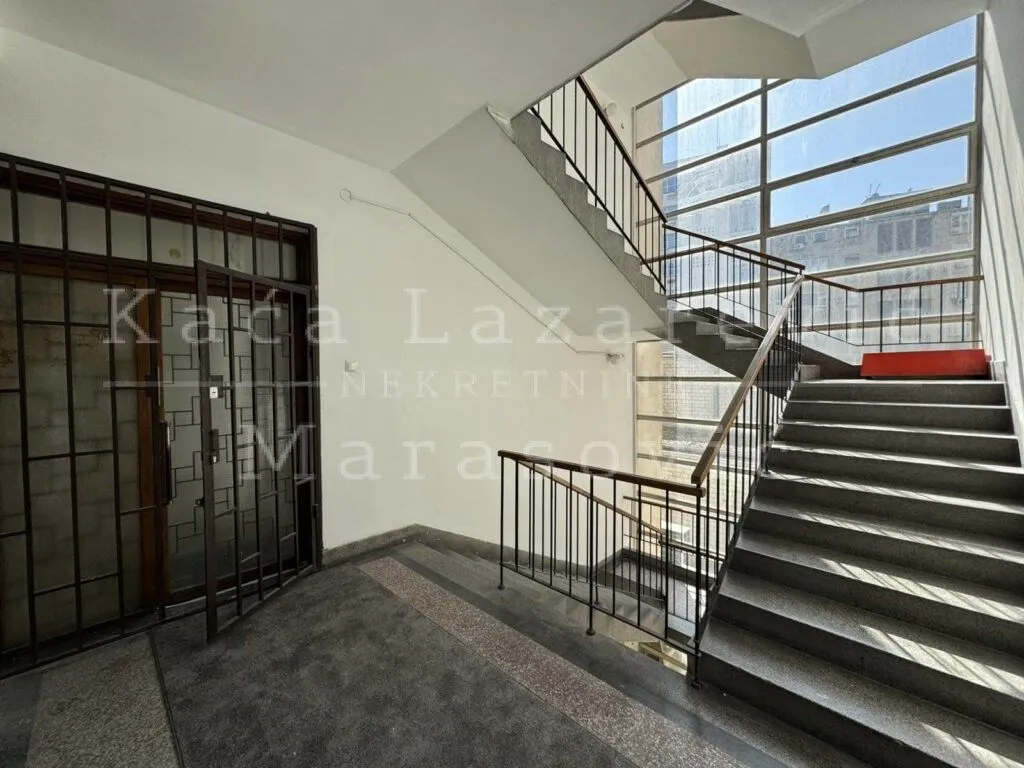 Sale, office space, 126m², Stari Grad, Beograd