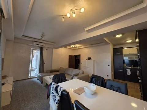 Prodaja, dvosoban stan, 80m², Budva, Crna Gora - image 25