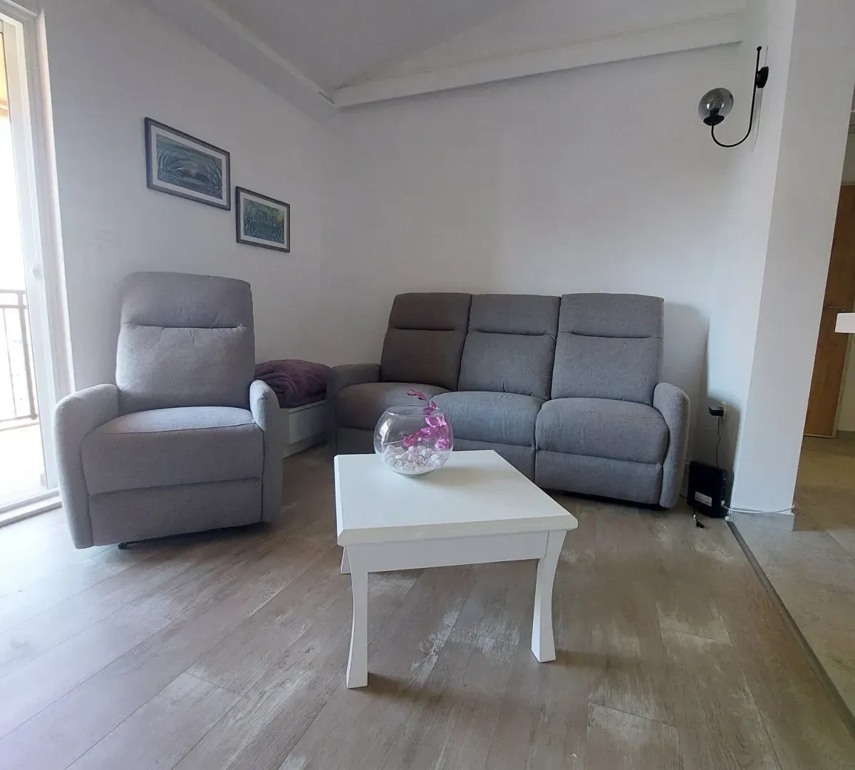 Rent, two bedroom apartment, 60m², Seljanovo, Tivat