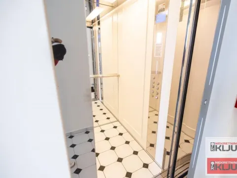 Rent, four bedroom apartment, 120m², Tatarsko brdo, Petrovaradin - image 34