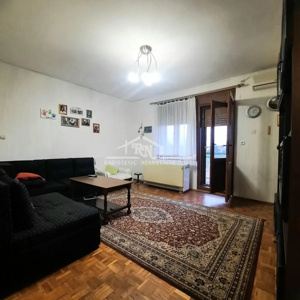 Prodaja, kuća, 219m², Čukarica, Beograd