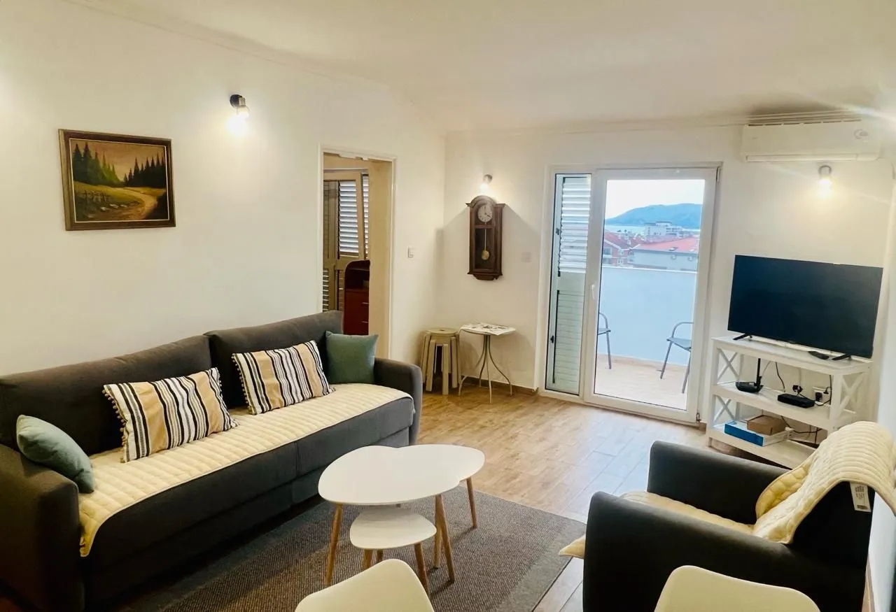 Sale, one bedroom apartment, 48m², Lazi, Budva