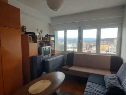 Prodaja, dvosoban stan, 67m², Centar, Nikšić - image 7