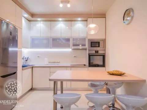 Sale, two bedroom apartment, 71m², City Kvart, Podgorica - image 2