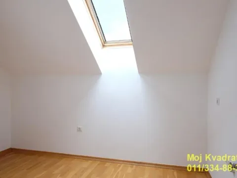 Izdavanje, poslovni prostor, 170m², Čubura, Beograd - image 12