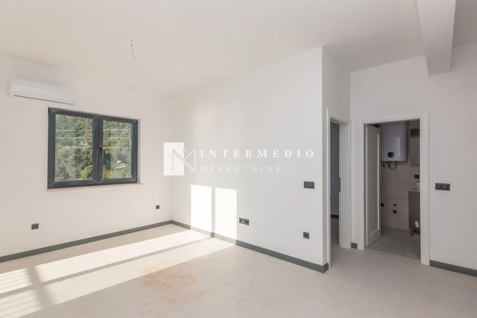 Prodaja, jednosoban stan, 41m², Kumbor, Herceg Novi