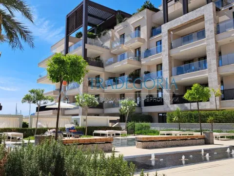 Prodaja, jednosoban stan, 87m², Tivat, Crna Gora - image 3