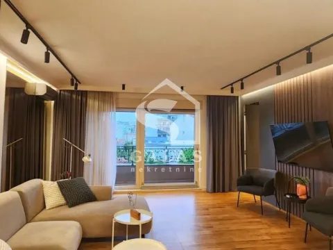 Rent, apartment, 78m², Južni Bulevar, Vračar Sve Podlokacije - image 4