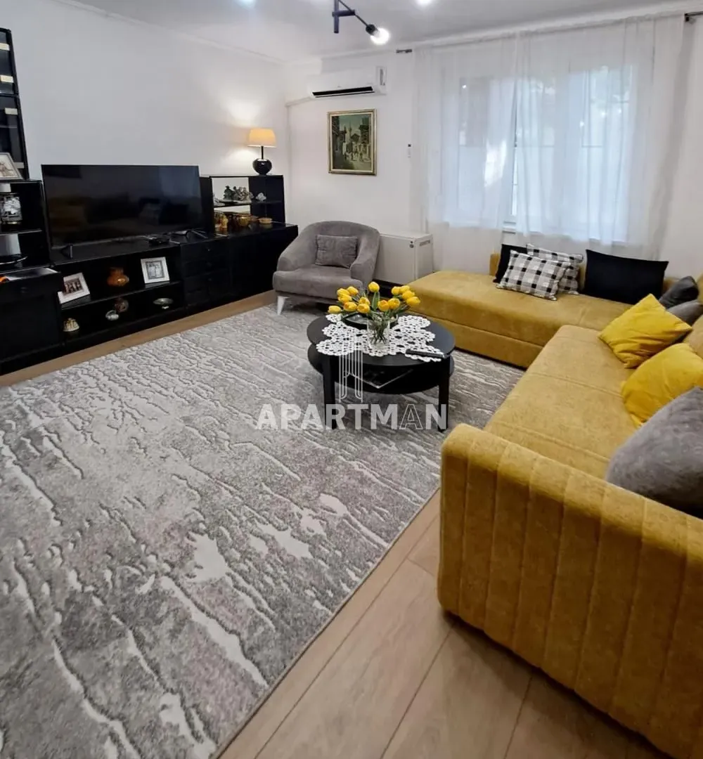 Prodaja, trosoban stan, 71m², Zemun Sve Podlokacije, Beograd