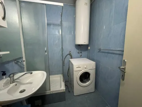 Izdavanje, stan, 80m², Gintaš, Podgorica - image 5