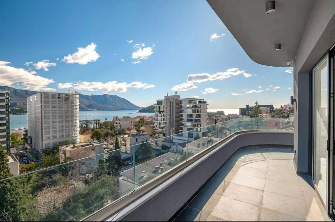 Sale, three bedroom apartment, 124m², Budva, Crna Gora