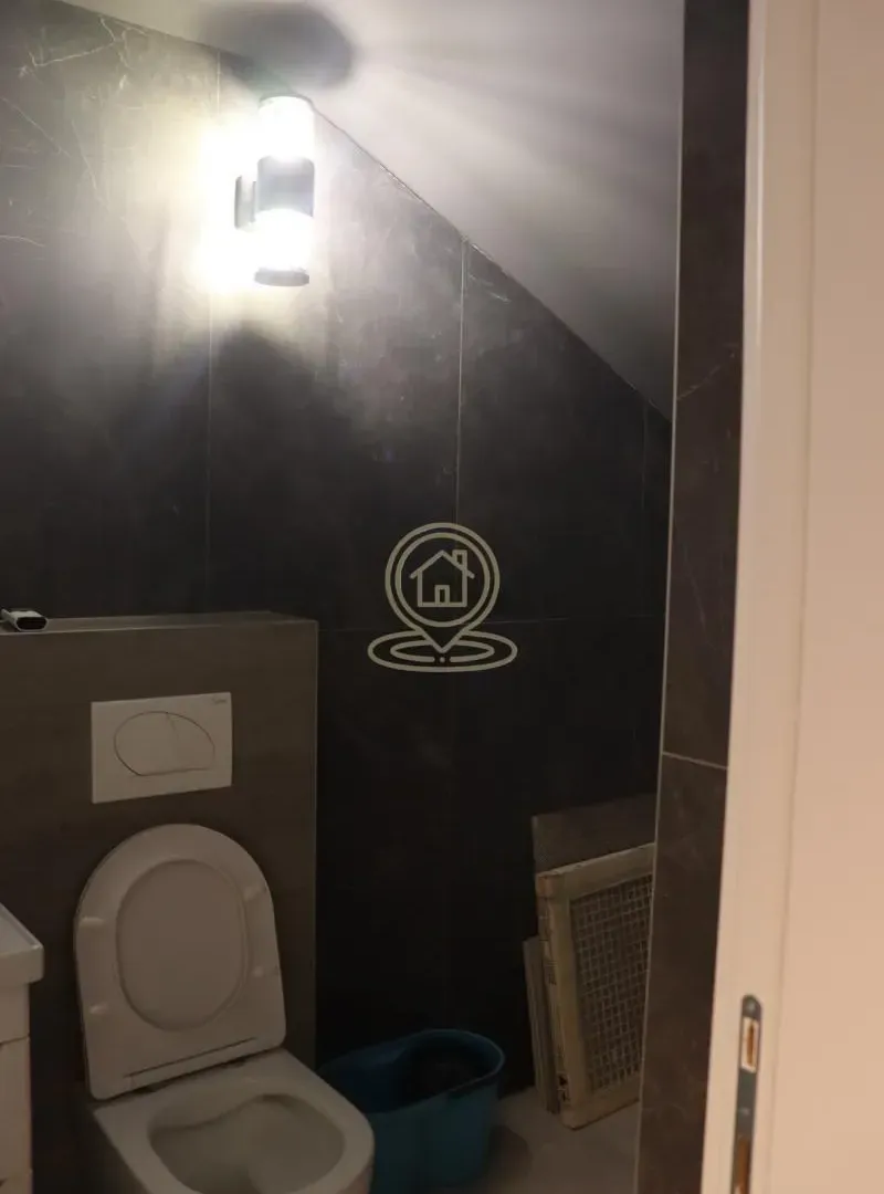 Rent, office space, 100m², Centar, Kragujevac
