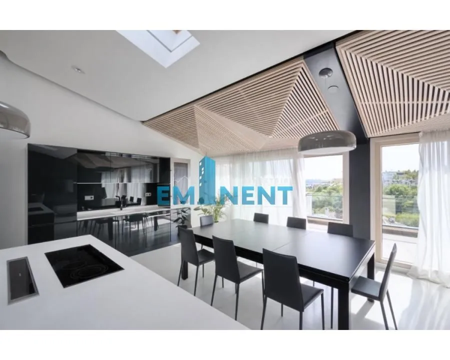 Rent, four bedroom apartment, 235m², Savski Venac, Beograd
