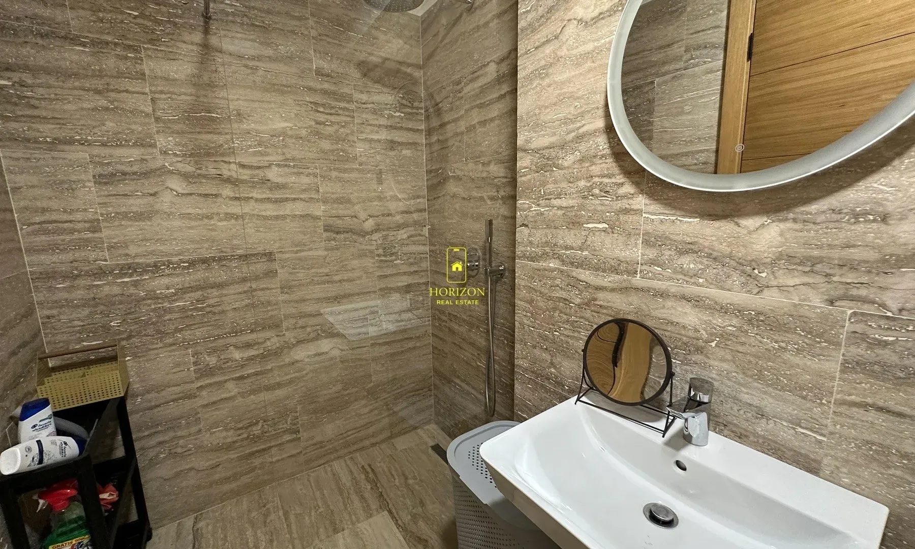 Rent, two bedroom apartment, 83m², Kod Capital Plaze, Podgorica