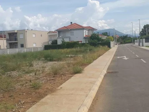 Prodaja, plac, 2184m², Donja Gorica, Podgorica - image 8