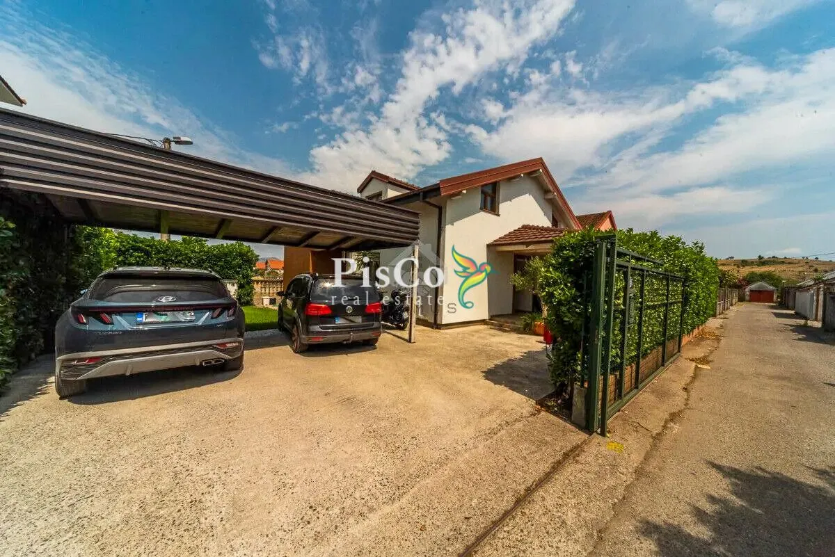 Prodaja, kuća, 200m², Donja Gorica, Podgorica