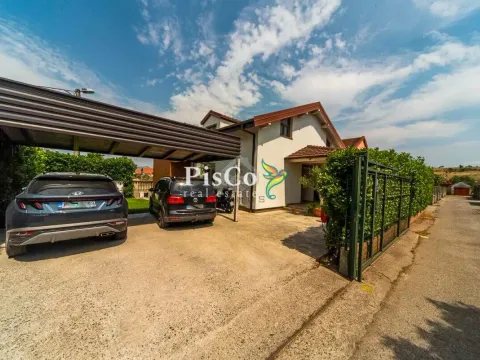 Prodaja, kuća, 200m², Donja Gorica, Podgorica - image 10