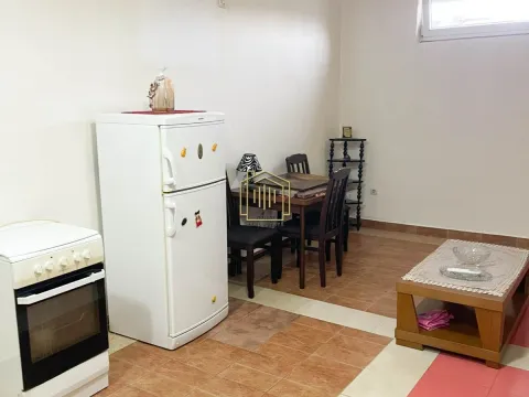 Prodaja, jednosoban stan, 40m², Zabjelo, Podgorica