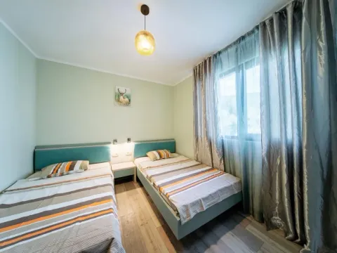 Prodaja, trosoban stan, 234m², Bečići, Budva - image 24