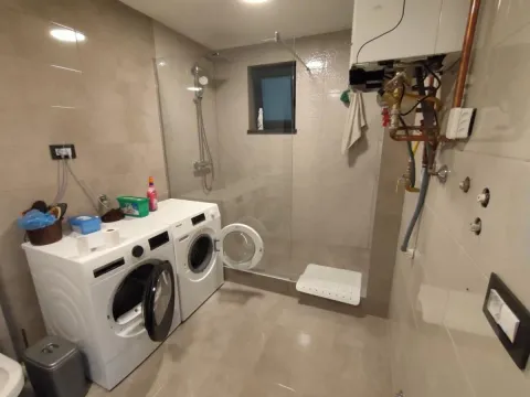 Prodaja, kuća, 151m², Sremska Kamenica, Petrovaradin - image 7