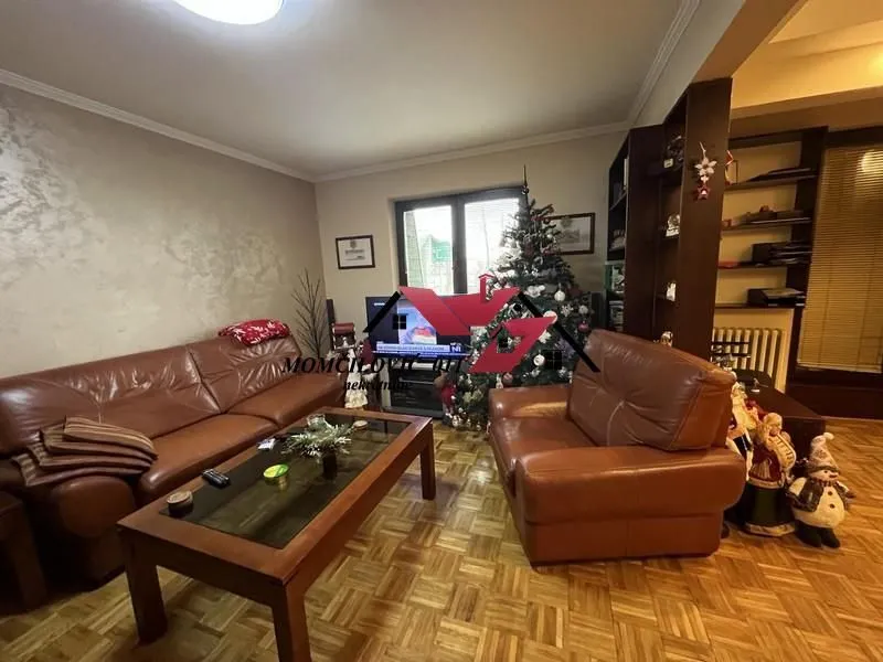 Prodaja, četvorosoban stan, 69m², Voždovac, Voždovac Sve Podlokacije