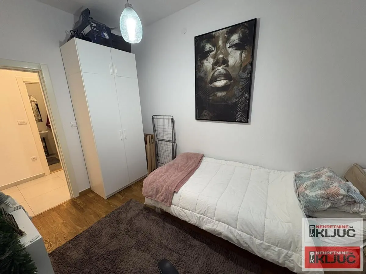 Prodaja, jednosoban stan, 39m², Rotkvarija, Novi Sad Sve Podlokacije