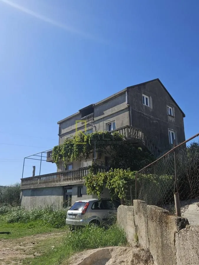 Sale, house, 371m², Ulcinj, Crna Gora