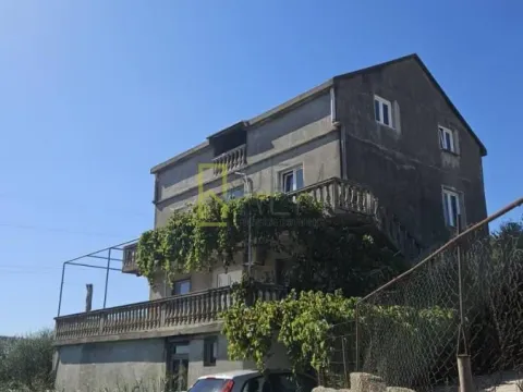 Sale, house, 371m², Ulcinj, Crna Gora - image 2