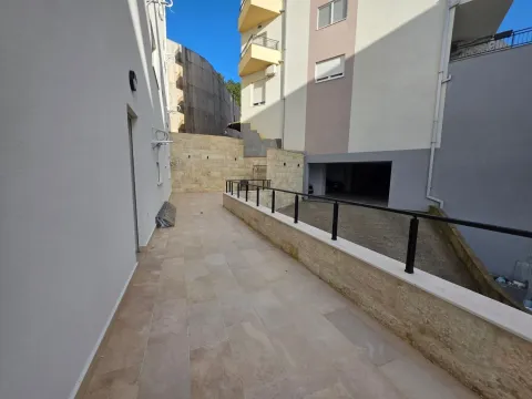 Prodaja, dvosoban stan, 64m², Budva, Crna Gora - image 12