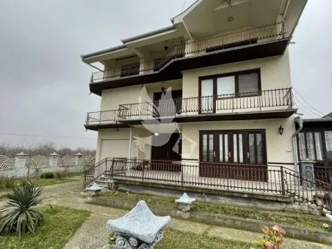 Sale, house, 110m², Golobok, Smederevska Palanka - image 8