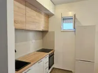 Izdavanje, jednosoban stan, 49m², Centar, Podgorica - image 5