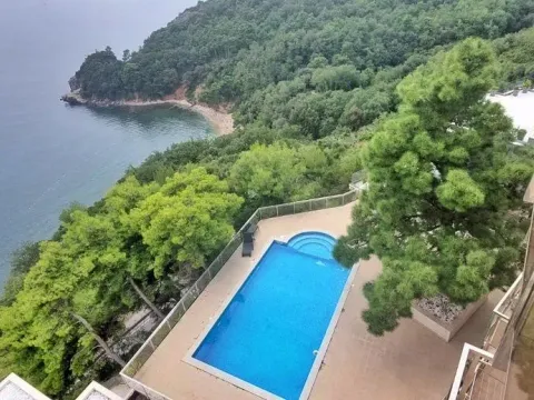 Sale, one bedroom apartment, 78m², Komoševina, Budva - image 25