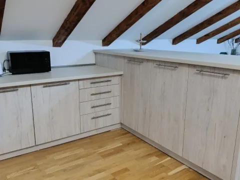 Rent, two bedroom apartment, 88m², Kalimanj, Tivat - image 5