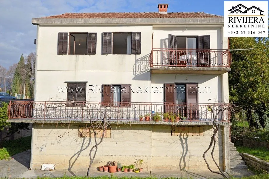 Prodaja, kuća, 270m², Igalo, Herceg Novi
