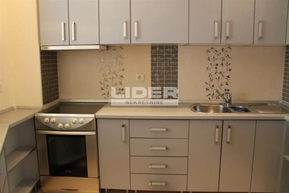 Sale, house, 215m², Savski Venac, Beograd