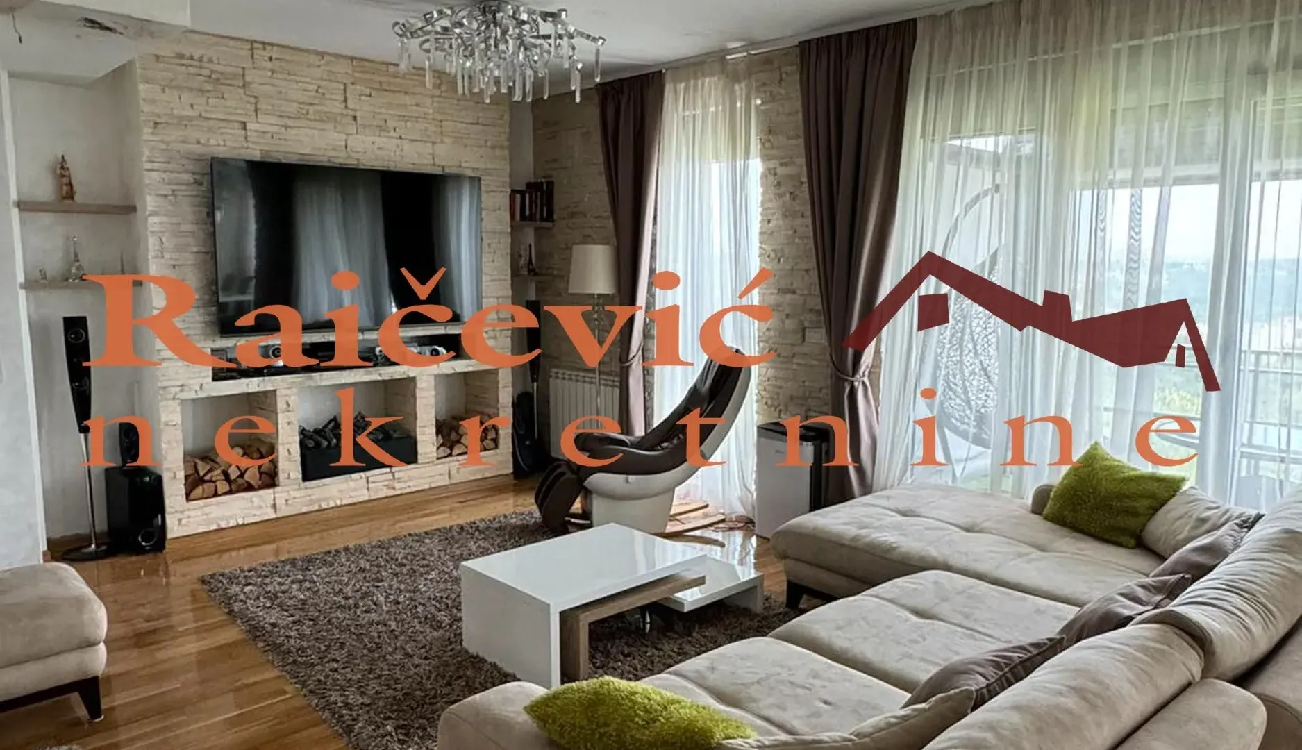Prodaja, stan, 268m², Rakovica, Beograd