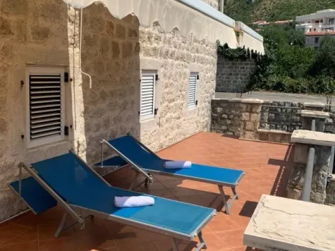 Prodaja, kuća, 243m², Reževići, Budva - image 9