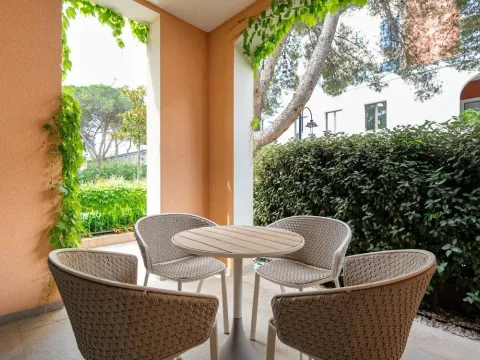 Prodaja, jednosoban stan, 56m², Luštica Bay, Tivat - image 14