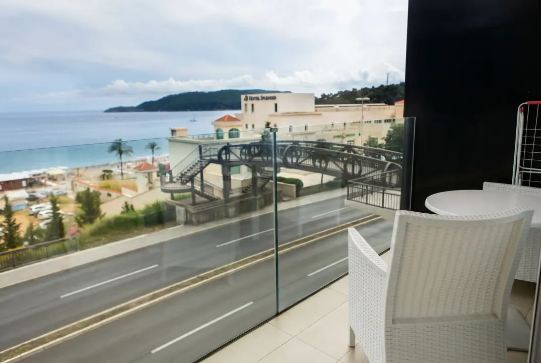 Stan-na-dan, dvosoban stan, 58m², Bečići, Budva