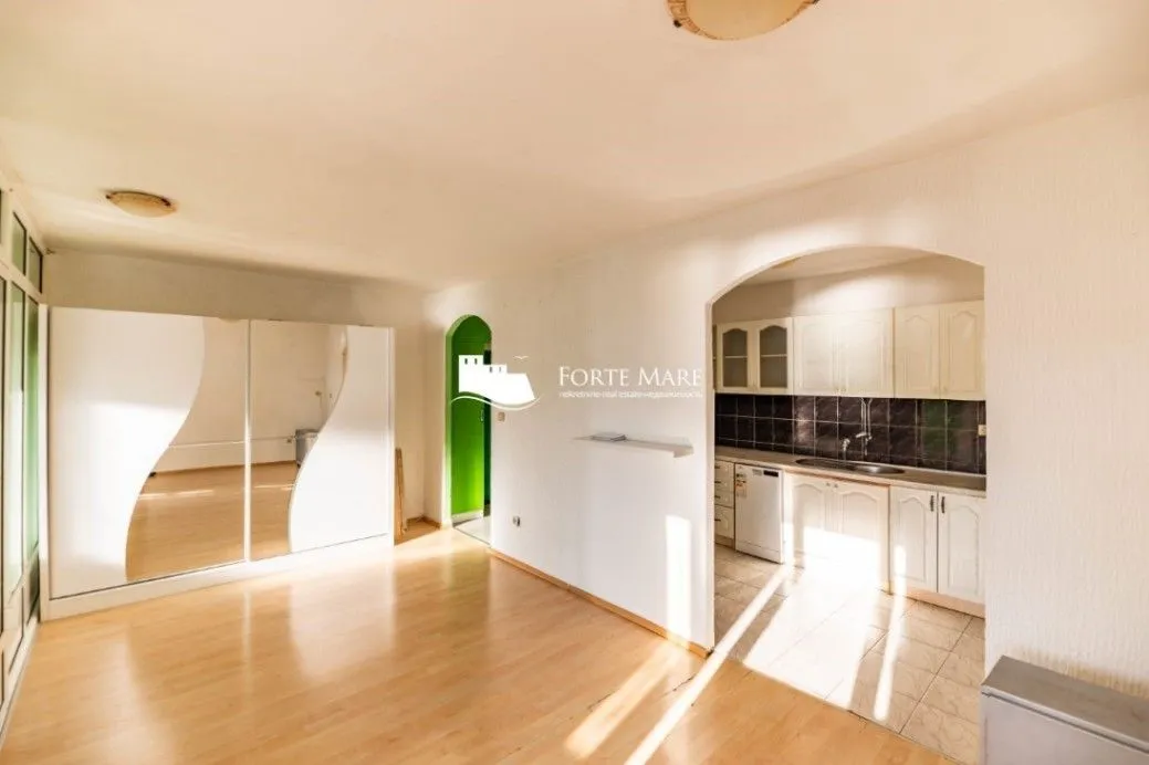 Prodaja, jednosoban stan, 46m², Topla, Herceg Novi