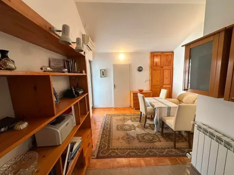 Sale, two bedroom apartment, 82m², Lazi, Budva - image 13