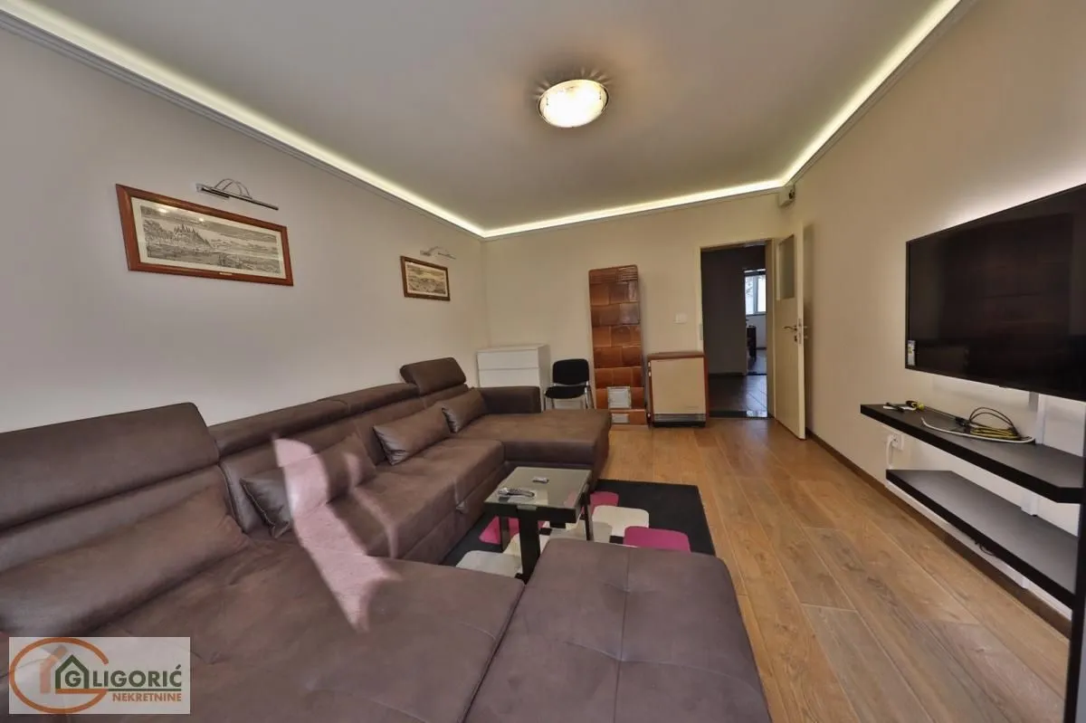 Rent, two bedroom apartment, 64m², Stari Grad, Beograd