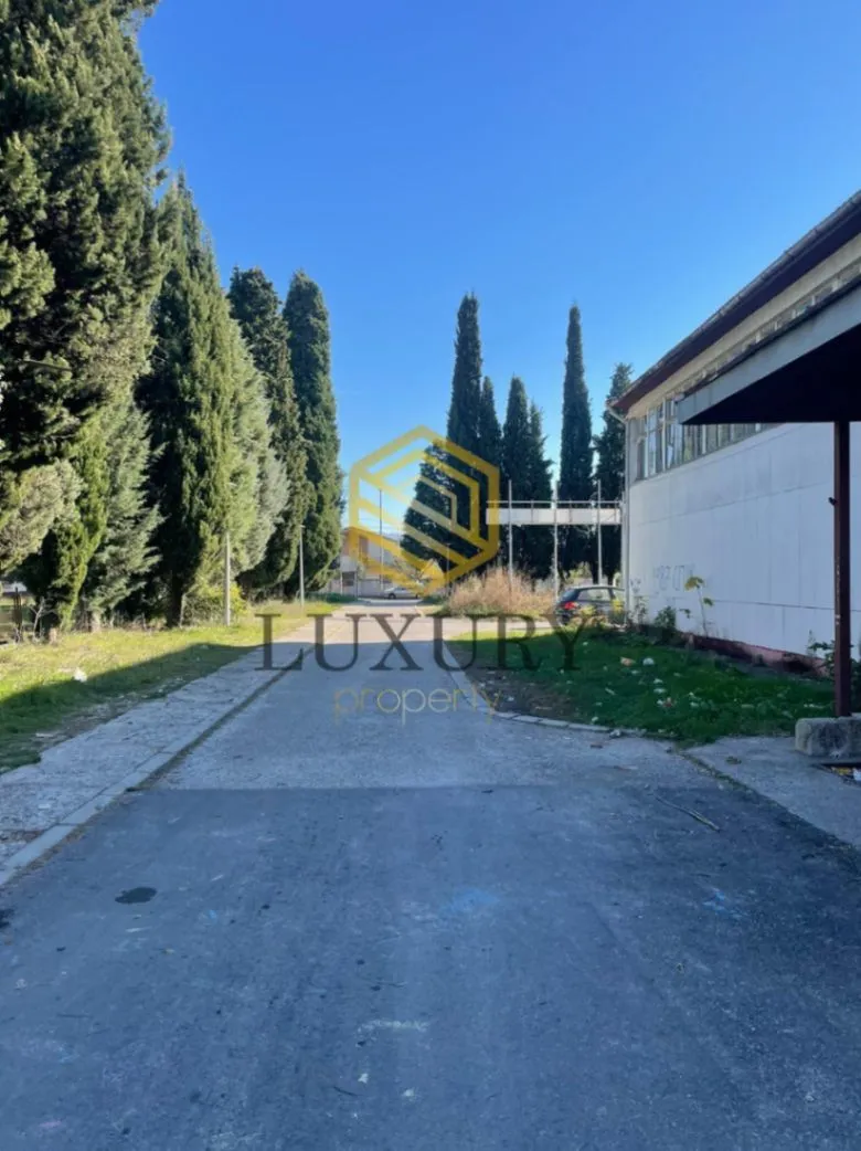 Rent, office space, 1200m², Spuž, Danilovgrad
