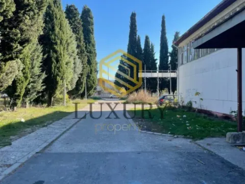 Rent, office space, 1200m², Spuž, Danilovgrad - image 4