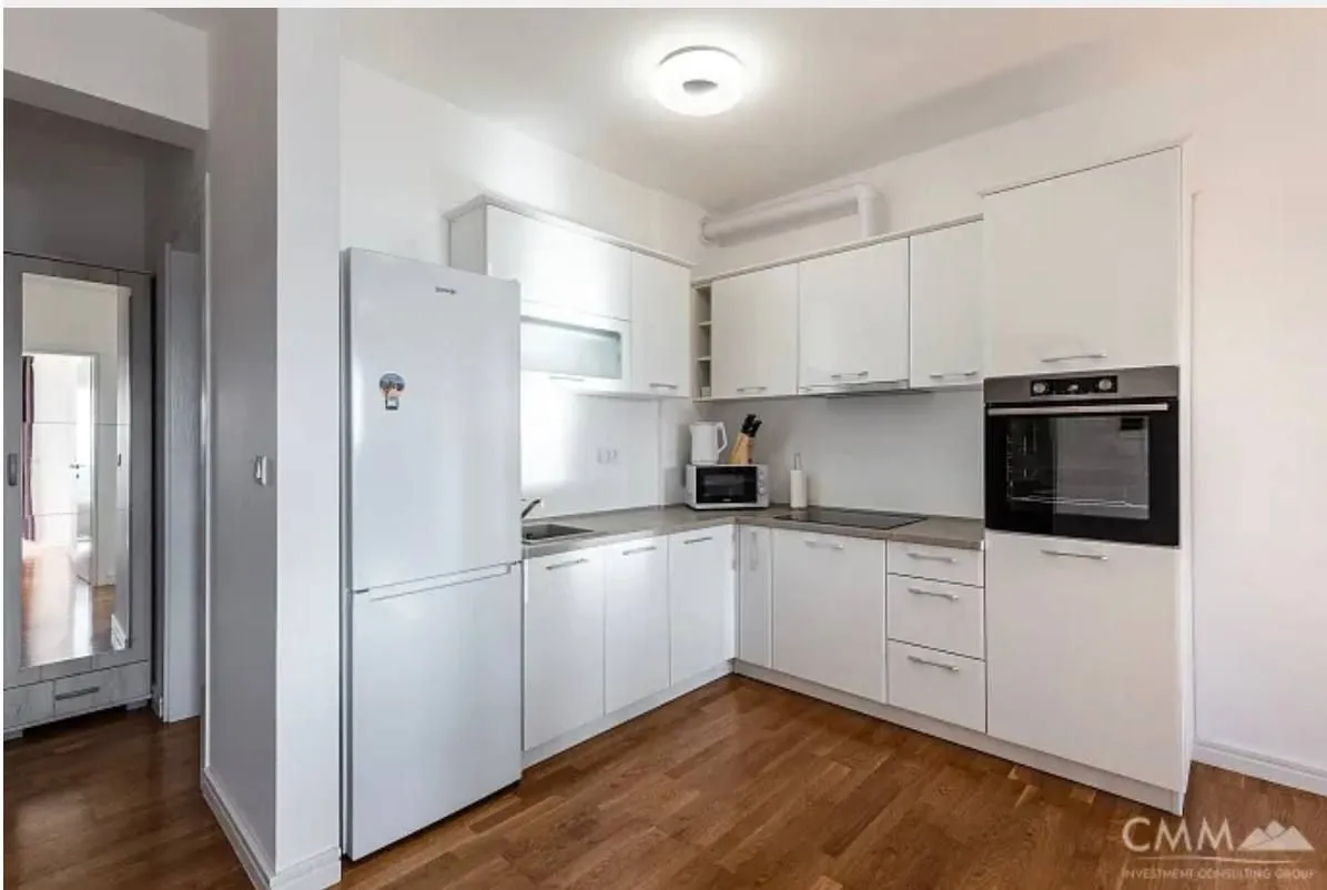 Prodaja, dvosoban stan, 55m², Bečići, Budva