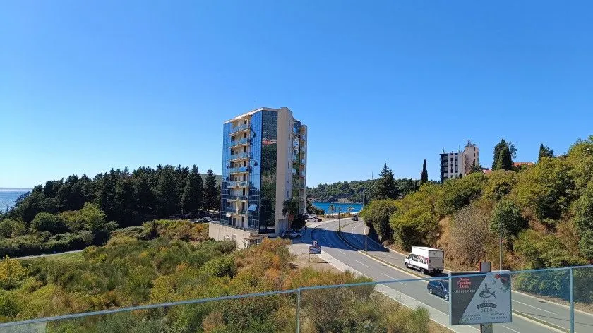 Prodaja, dvosoban stan, 109m², Bečići, Budva